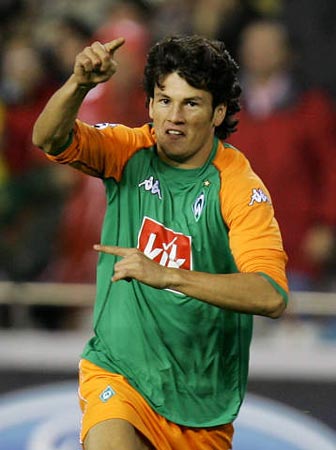 爱游戏官网-莫兰特隔扣文班亚马